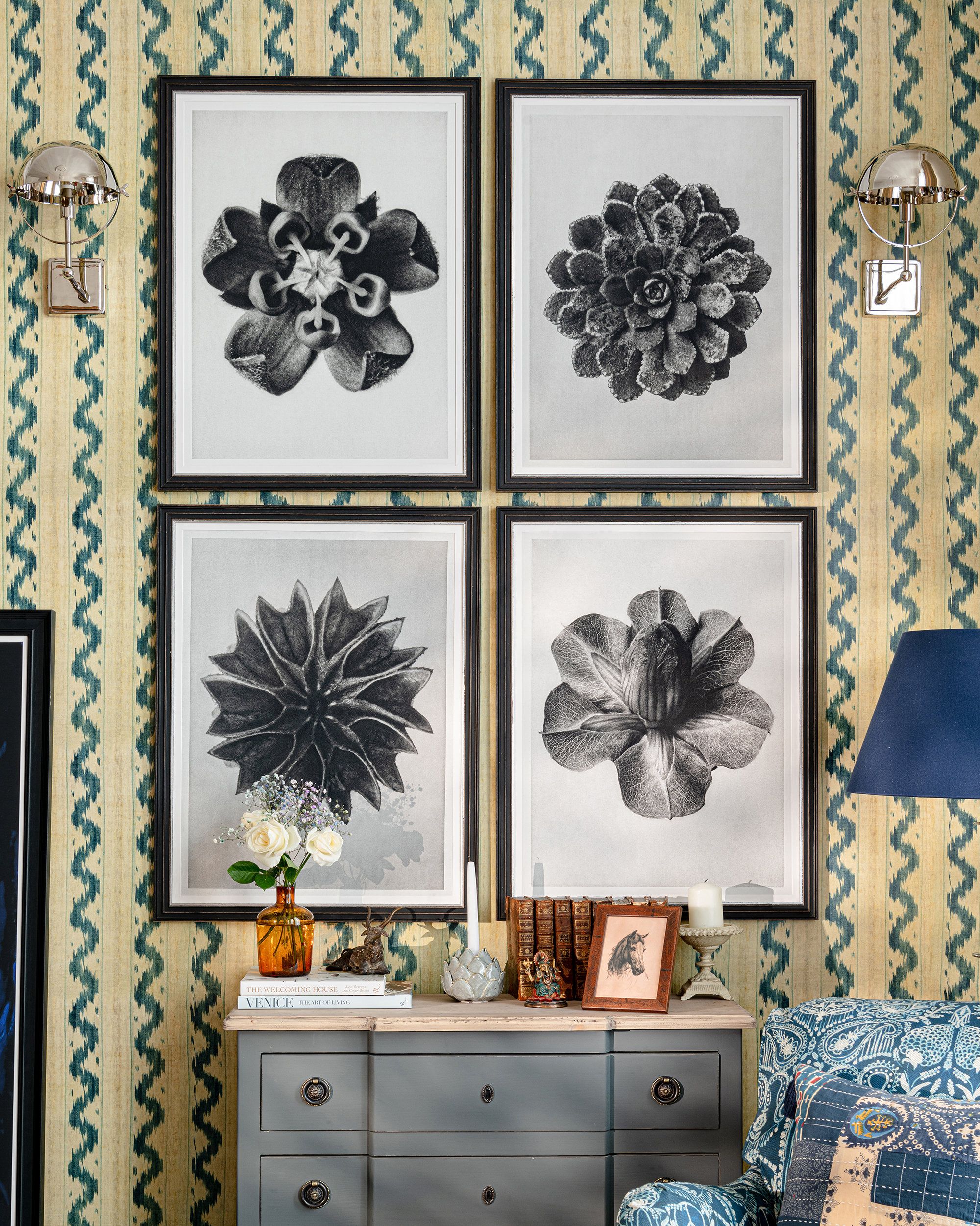 Saxifraga Aizoon by Karl Blossfeldt Framed Art MINDTHEGAP Grey